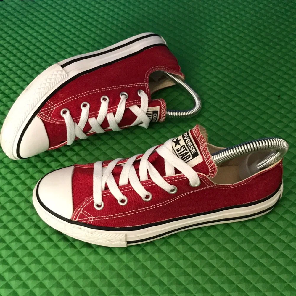 CONVERSE Chuck Taylor All Star Unisex Big Kids Low Top Red Sneakers | 3
